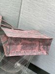 LOUIS-VUITTON-CAPUCINES-GRAY.jpg