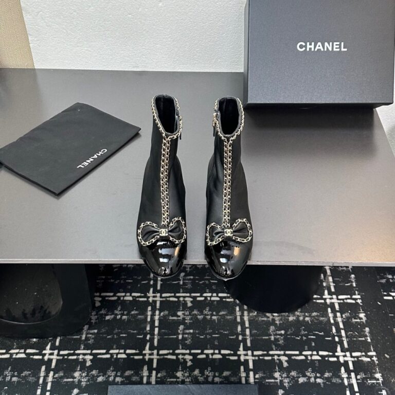 1000-x-1000-Detail-19-1-768x768