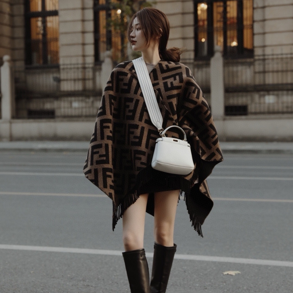 Copy-of-1000-x-1000-Detail-20-17