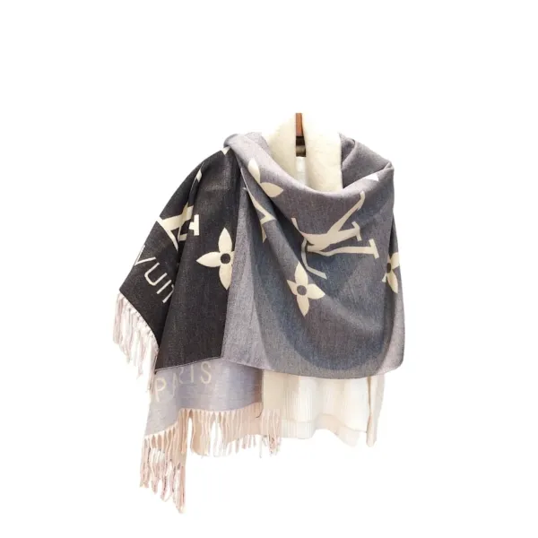 Louis Vuitton Gradient Shawl 190cm